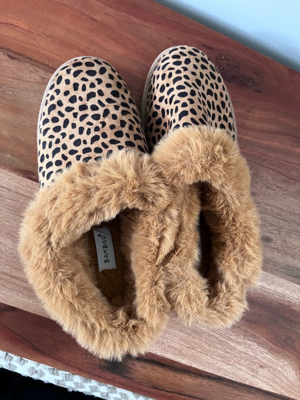 Bamboo Leopard Print Faux Fur Lined Platform Slippers Mules Tan Black Size 7.5